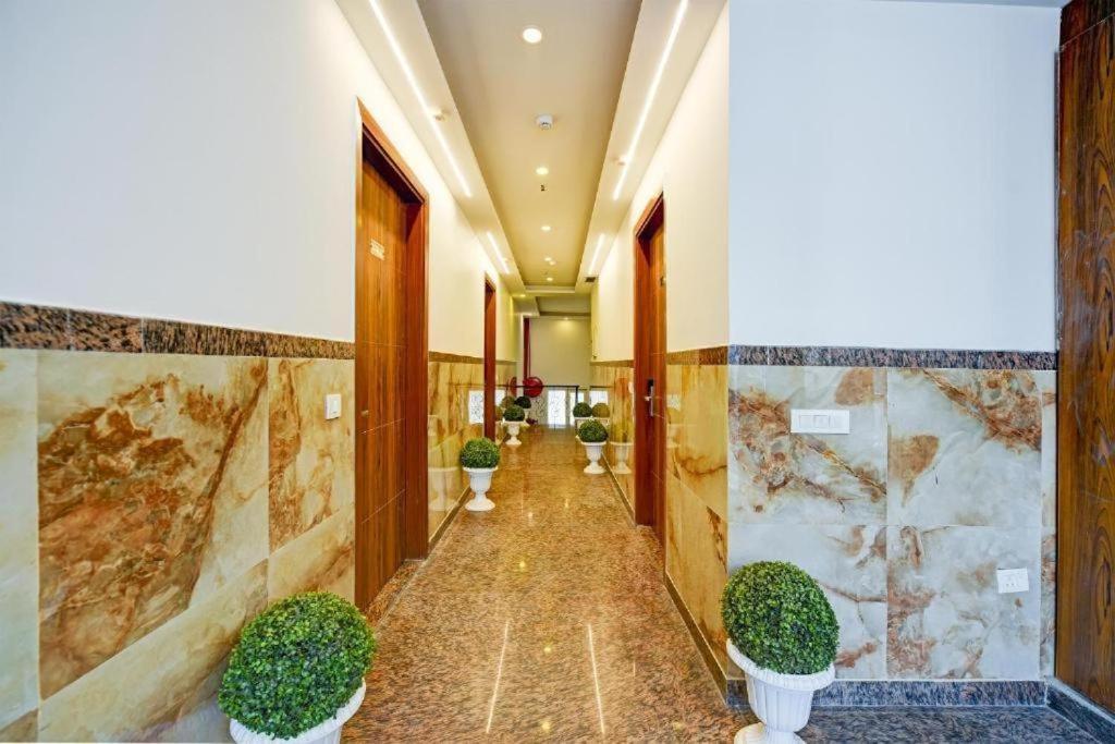 Hotel Rosewood Near Delhi Airport Nowe Delhi Zewnętrze zdjęcie